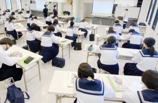 体験授業の様子1
